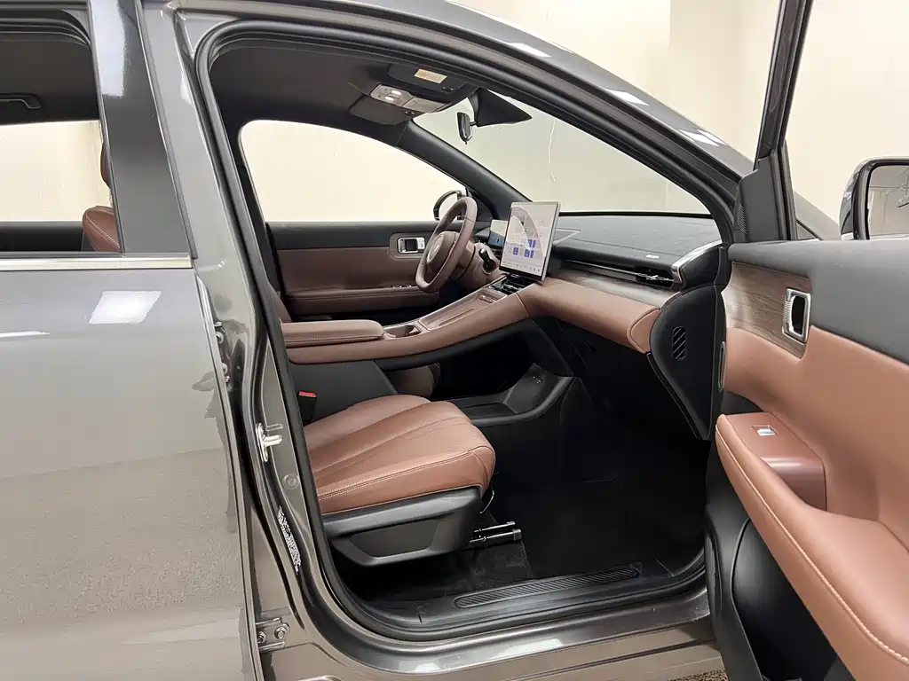 Wuling Xingguang S 2025 — фото 30