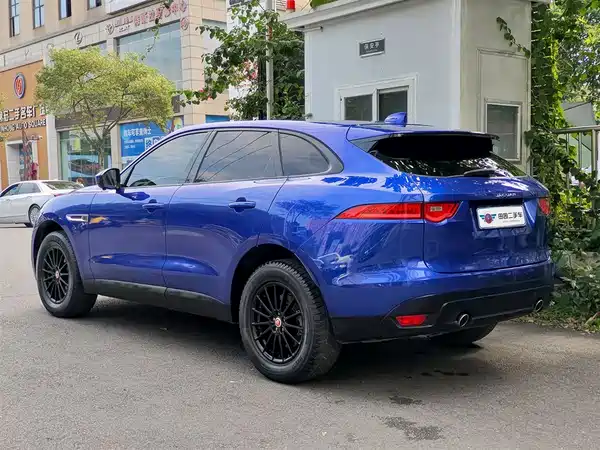 Jaguar F-PACE 2018