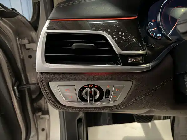 BMW 7 Series 2018