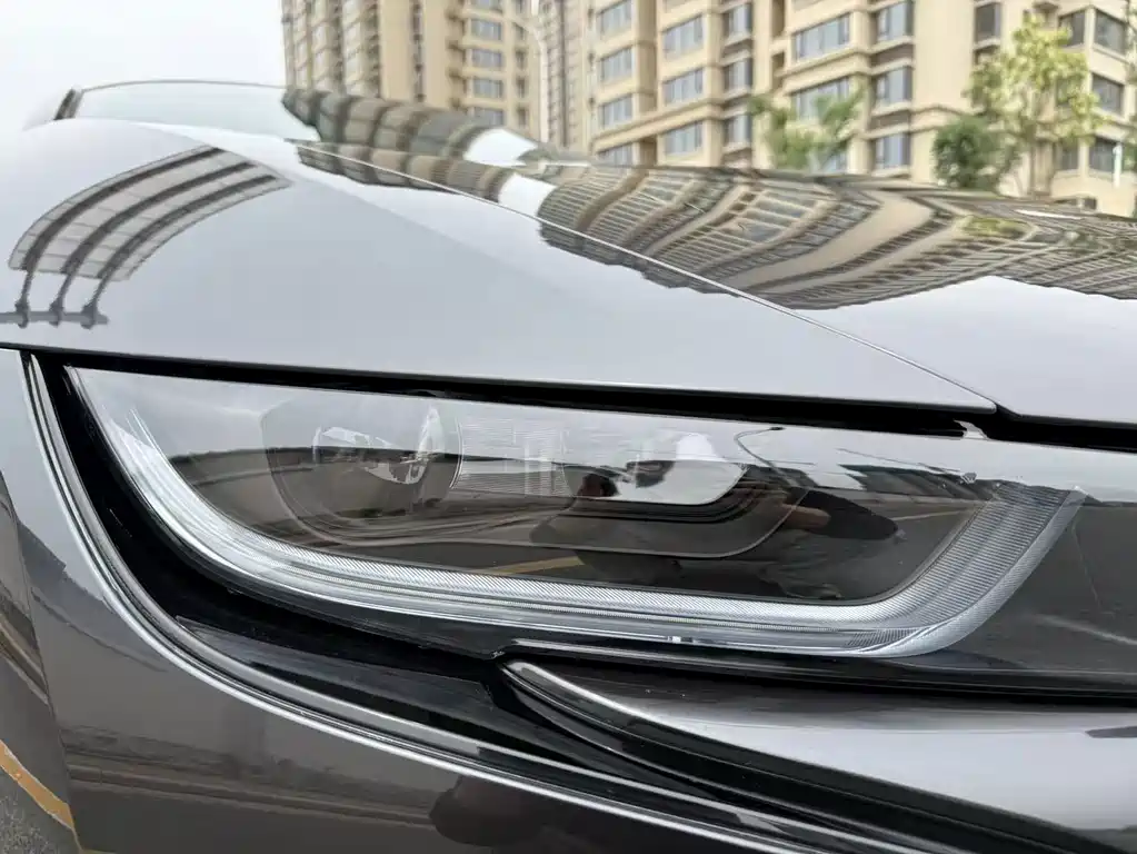 BMW i8 2018 — фото 10