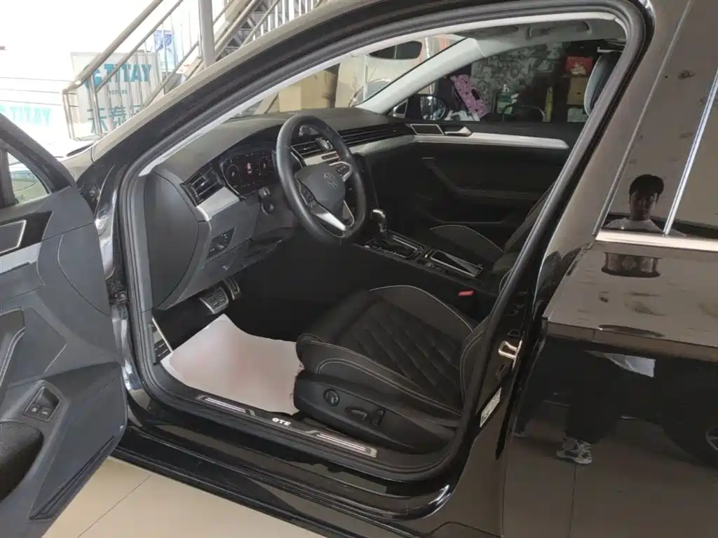 Volkswagen Magotan GTE PHEV 2022 — фото 16