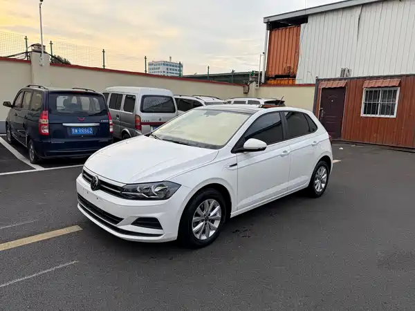 Volkswagen Polo 2022