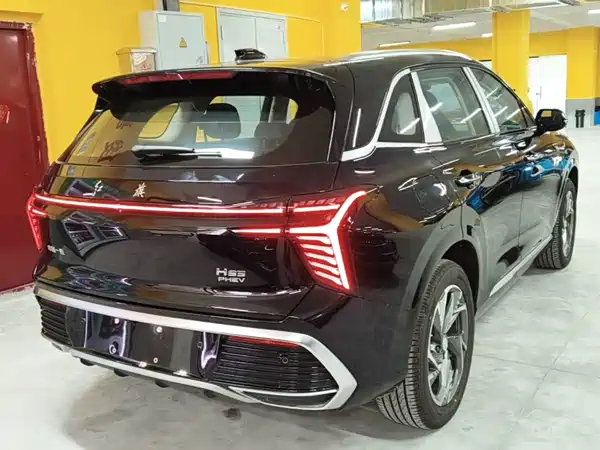 Hongqi HS3 PHEV 2026