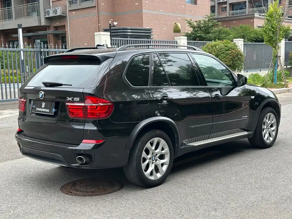 BMW X5 2012 — фото 6
