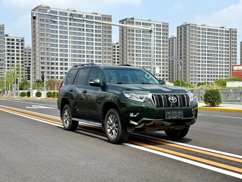 Toyota Prado 2019 — фото 3