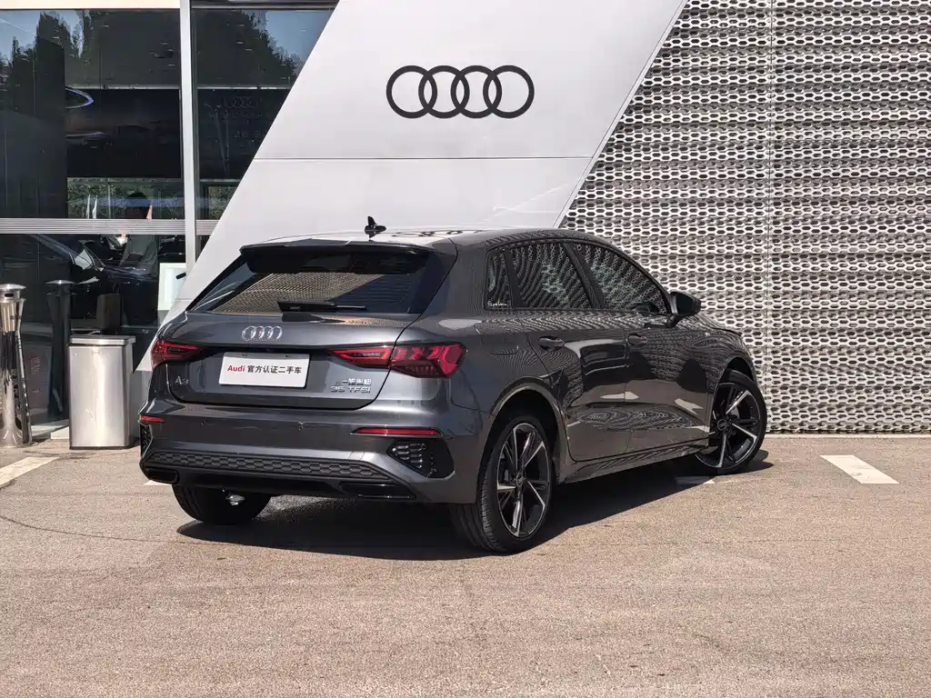 Audi A3 2022 — фото 22