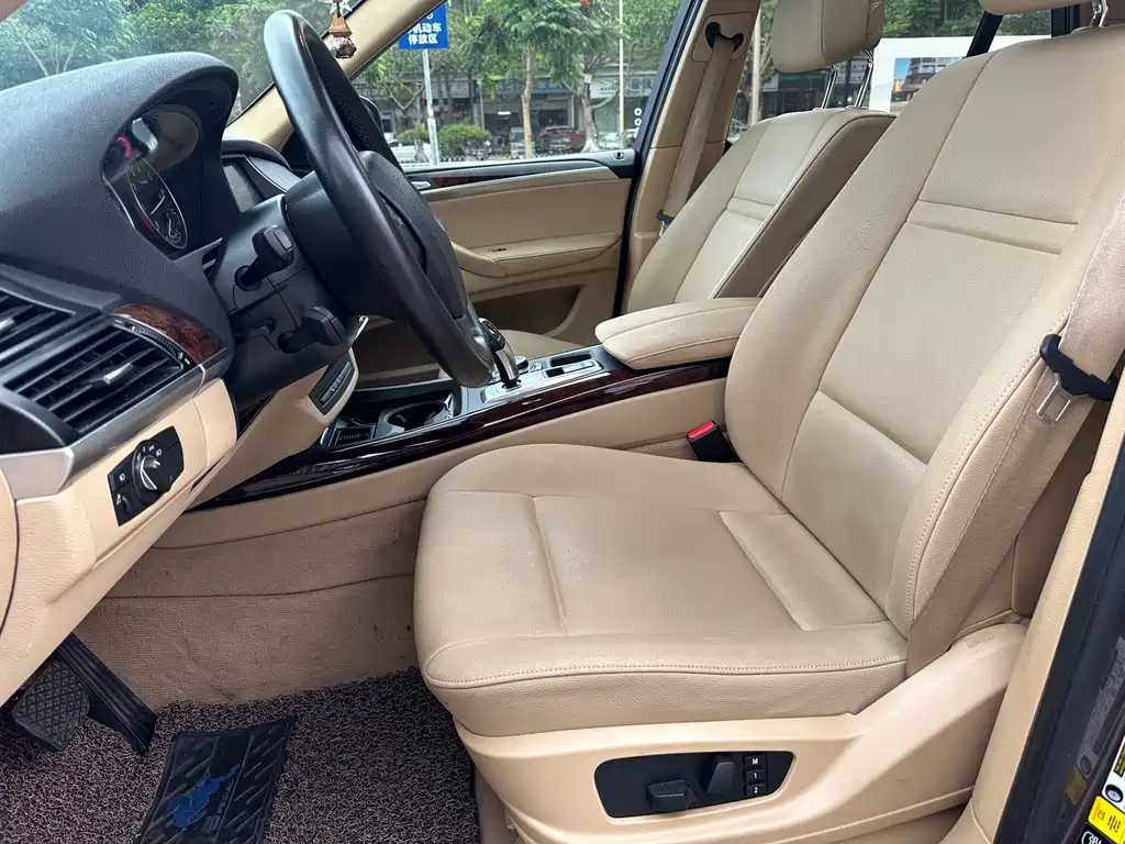 BMW X5 2013 — фото 10