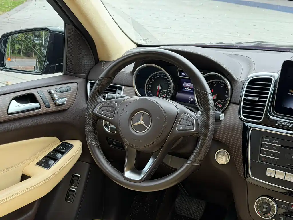 Mercedes-Benz GLS 2019