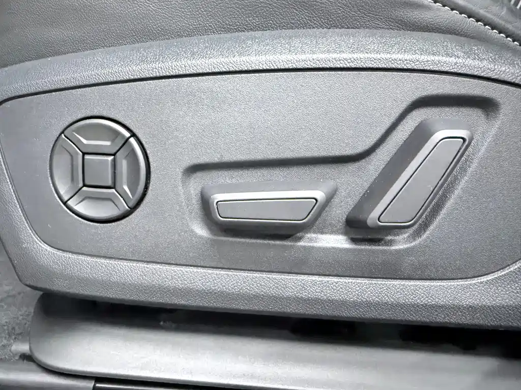 Audi A3 2022 — фото 21