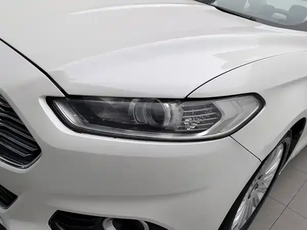 Ford Mondeo 2014