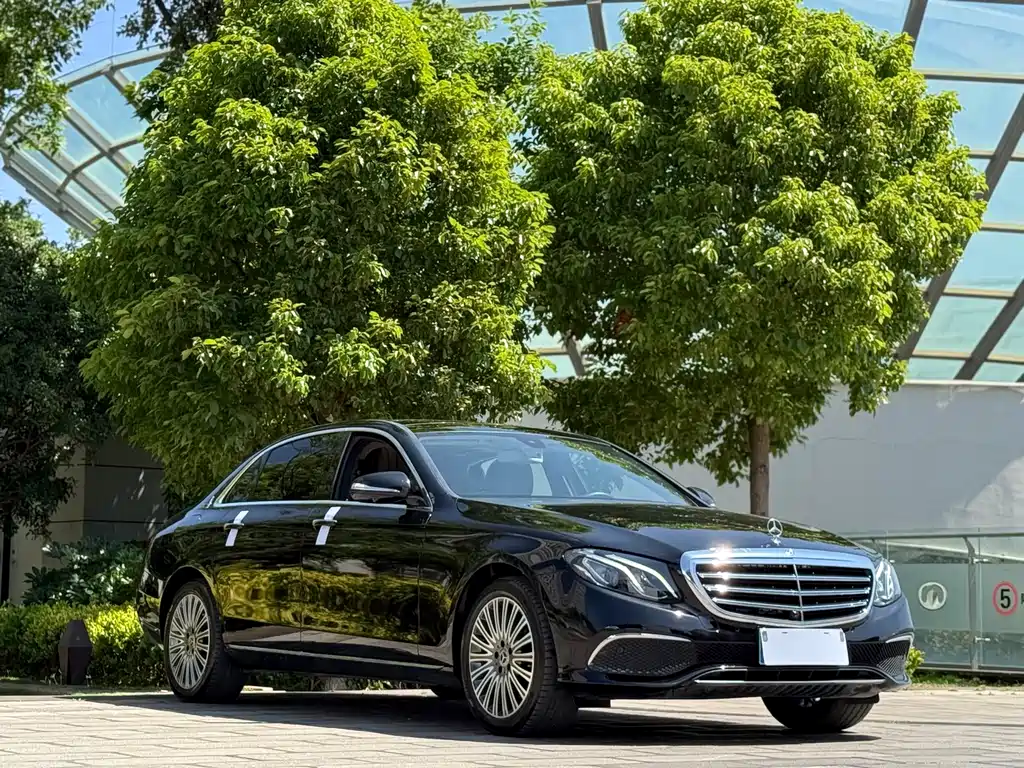 Mercedes-Benz E-Class 2020 — фото 3