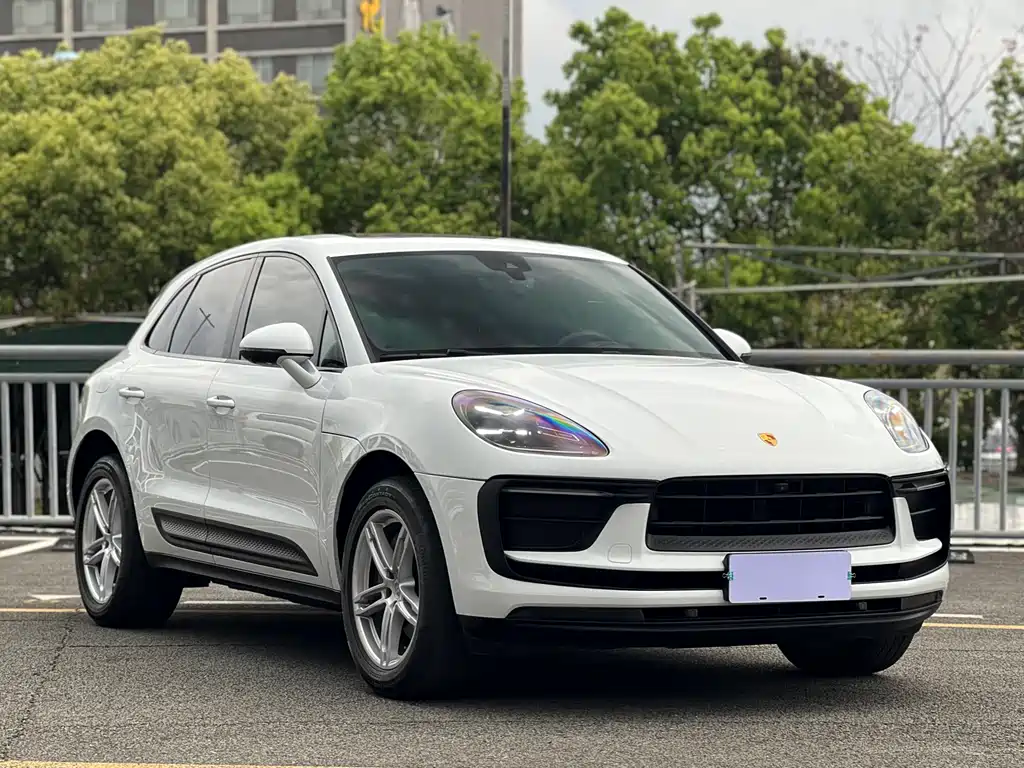 Porsche Macan 2023 — фото 3