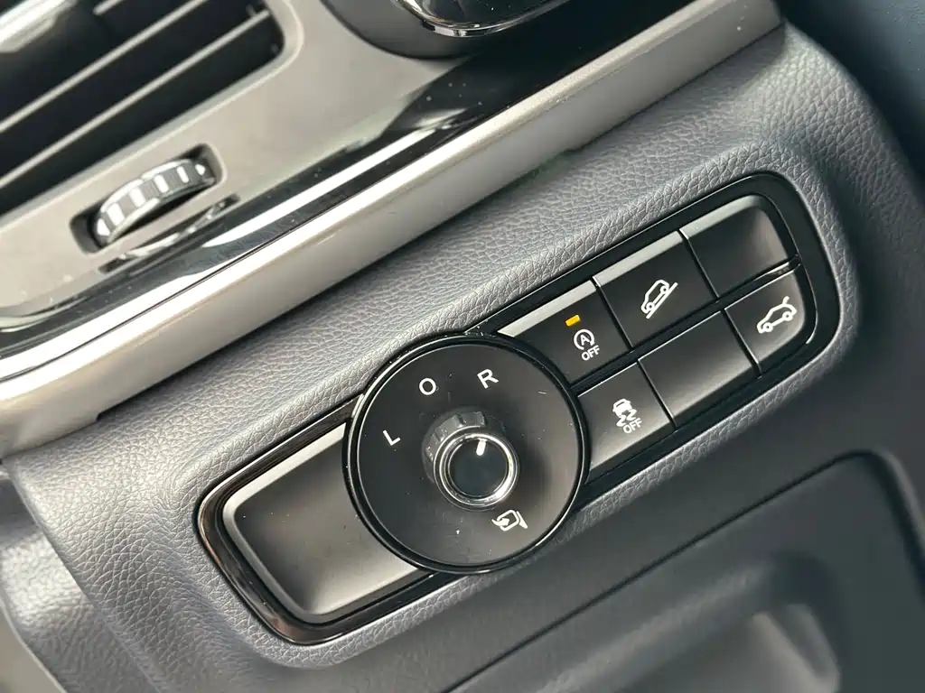 GAC Motor Trumpchi M8 2022 — фото 18