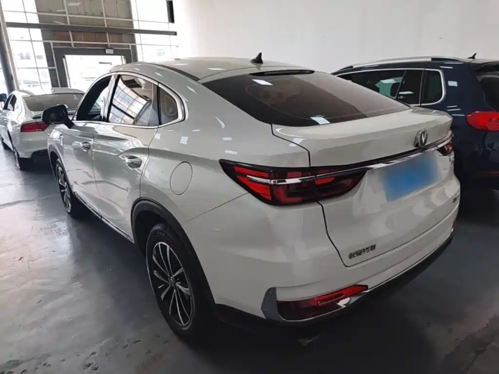 Changan CS85 COUPE 2019 — фото 5