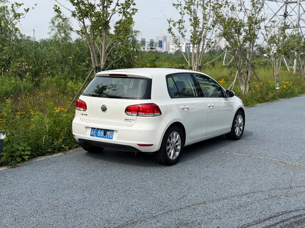 Volkswagen Golf 2011