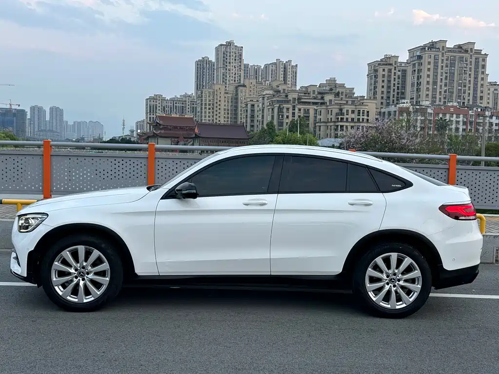 Mercedes-Benz GLC Coupe 2021 — фото 16