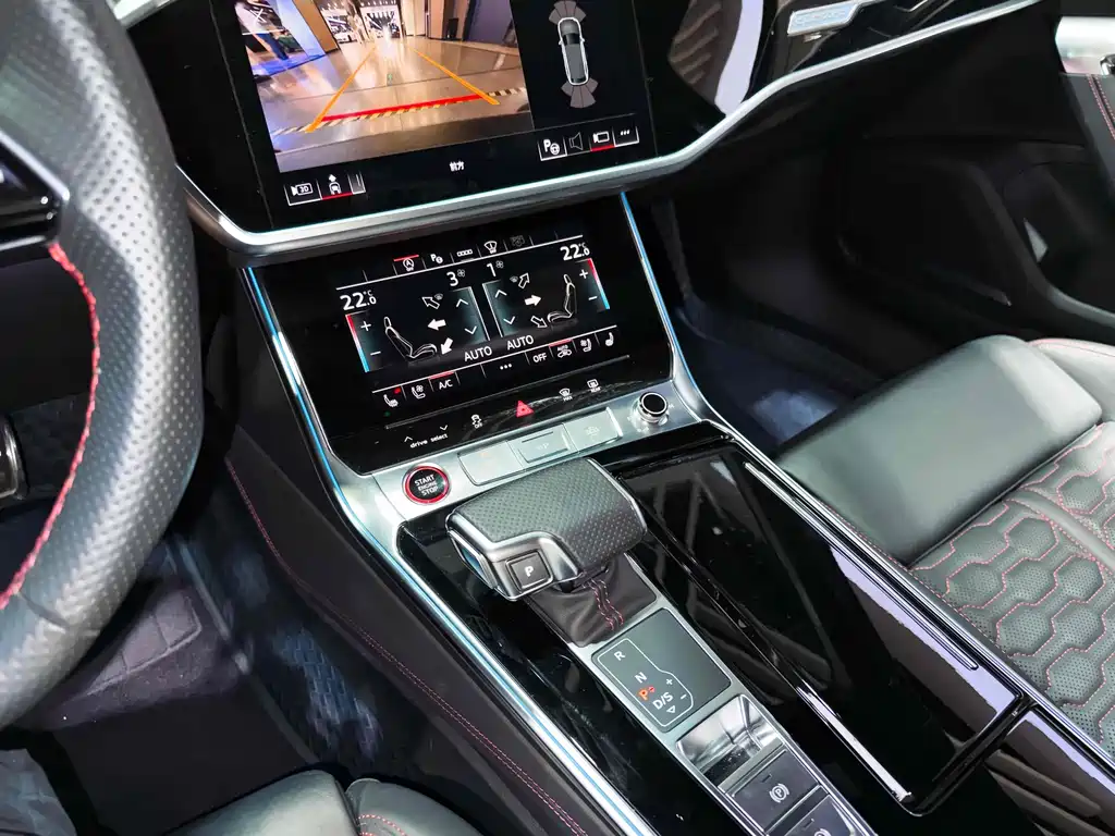 Audi RS 6 2023 — фото 14