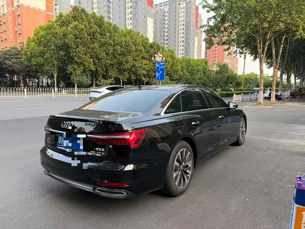 Audi A6L 2020