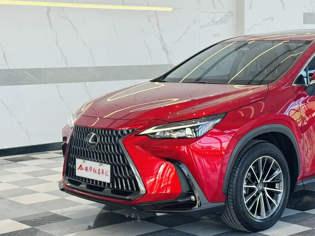 Lexus NX 2026 — фото 6