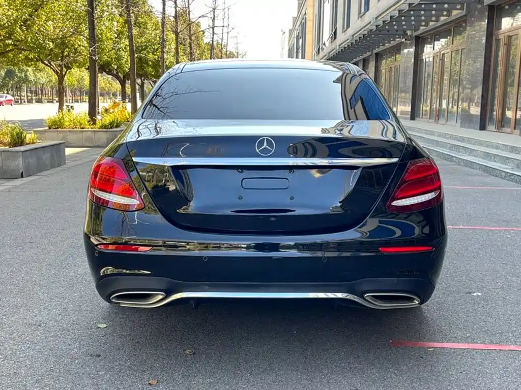 Mercedes-Benz E-Class 2020