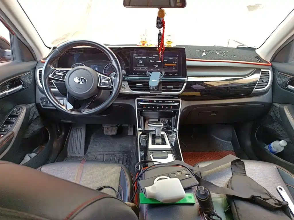 Kia KX3 2021 — фото 10