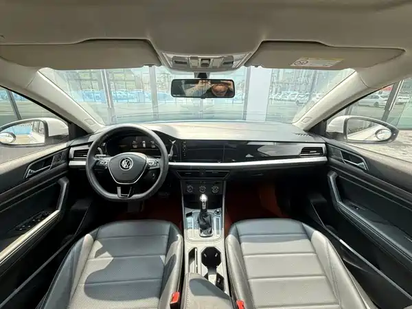 Volkswagen Lavida 2022