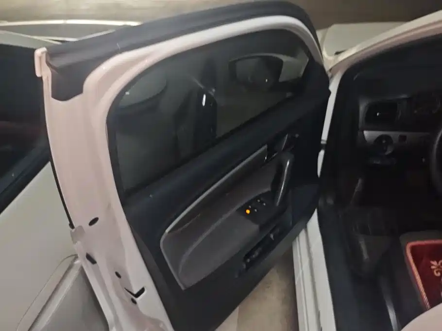 Volkswagen Gran Lavida 2015