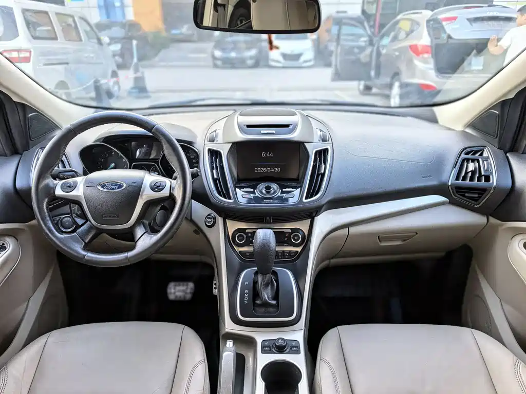 Ford Kuga 2014 — фото 4