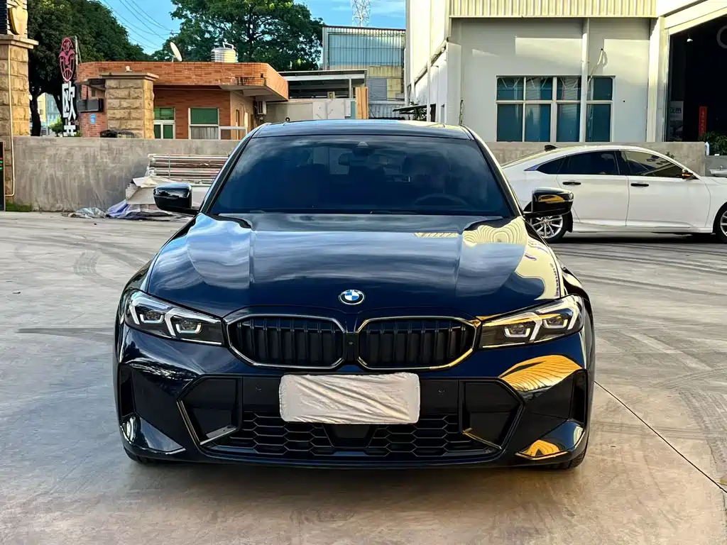 BMW 3 Series 2025