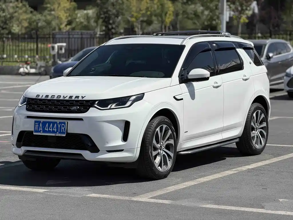 Land Rover Discovery Sport 2022 — фото 1