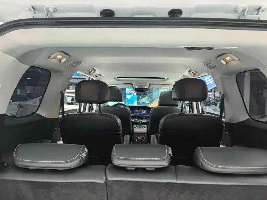 GAC Trumpchi M6 2022 — фото 18