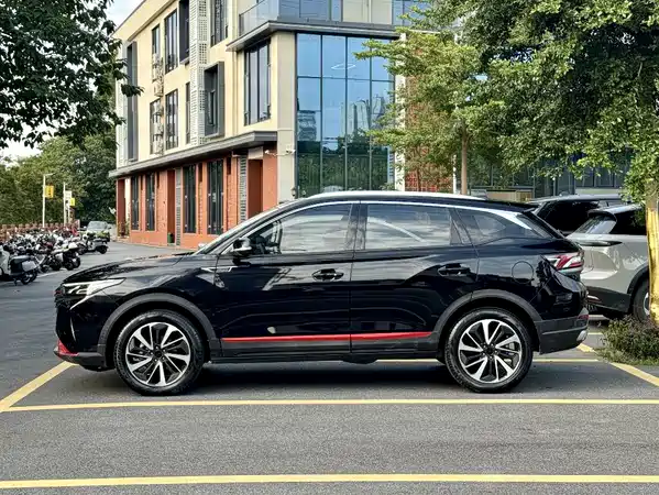 Dongfeng Fengshen AX7 2021