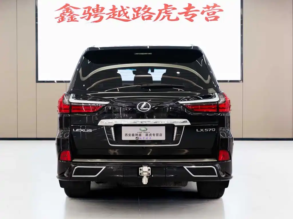 Lexus LX 2020 — фото 5