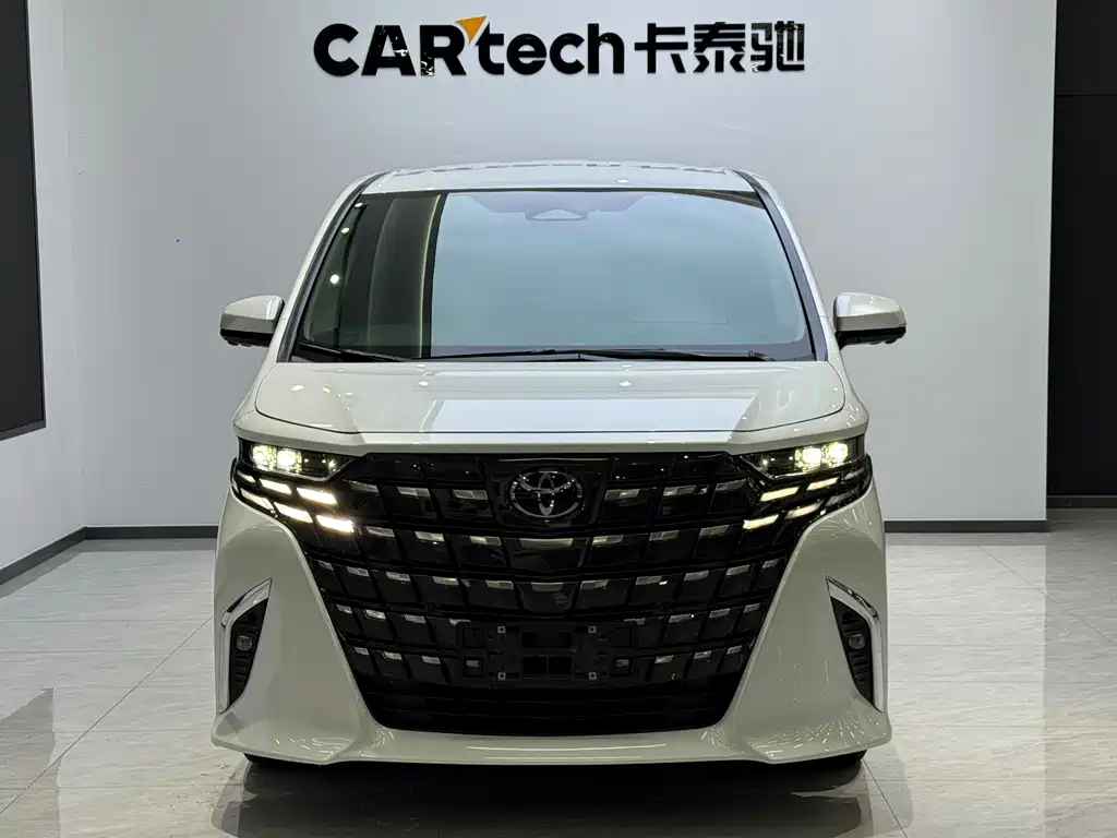 Toyota Alphard 2024 — фото 2