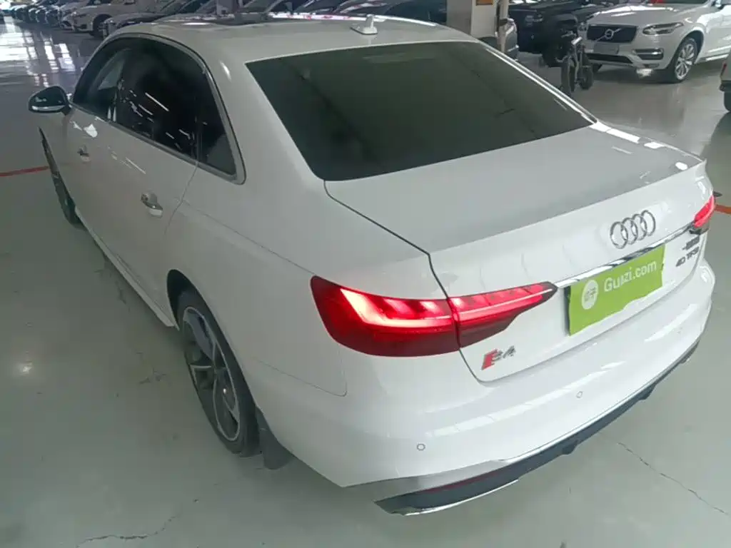Audi A4L 2022