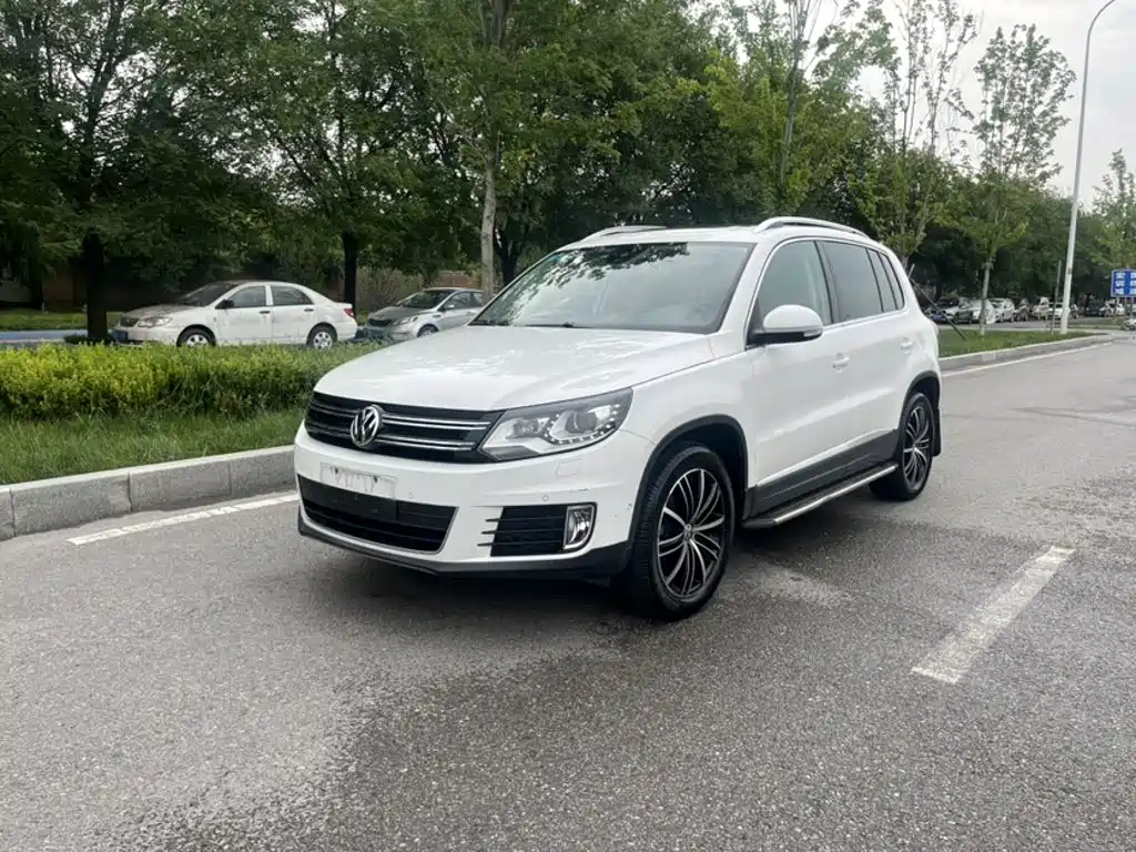 Volkswagen Tiguan 2015