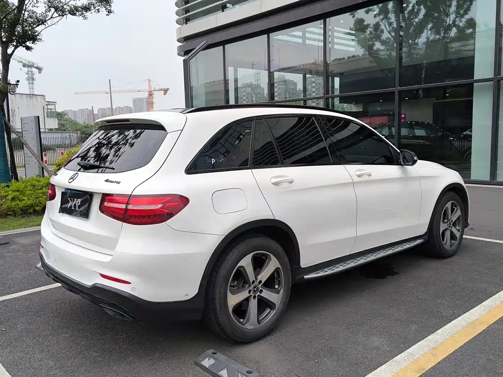 Mercedes-Benz GLC 2017 — фото 4