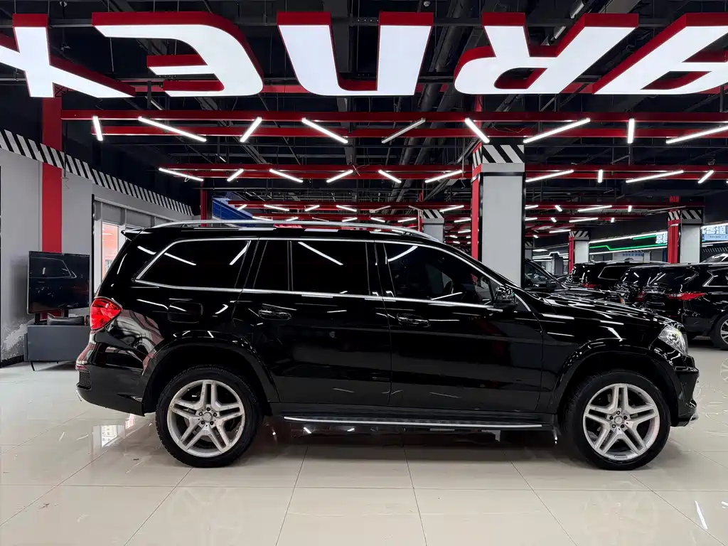 Mercedes-Benz GL-Class 2015