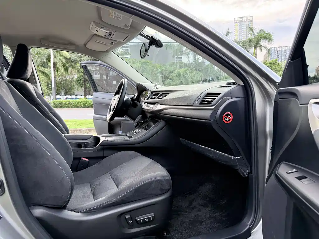 Lexus CT 2019
