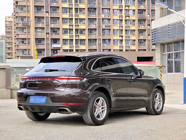 Porsche Macan 2020
