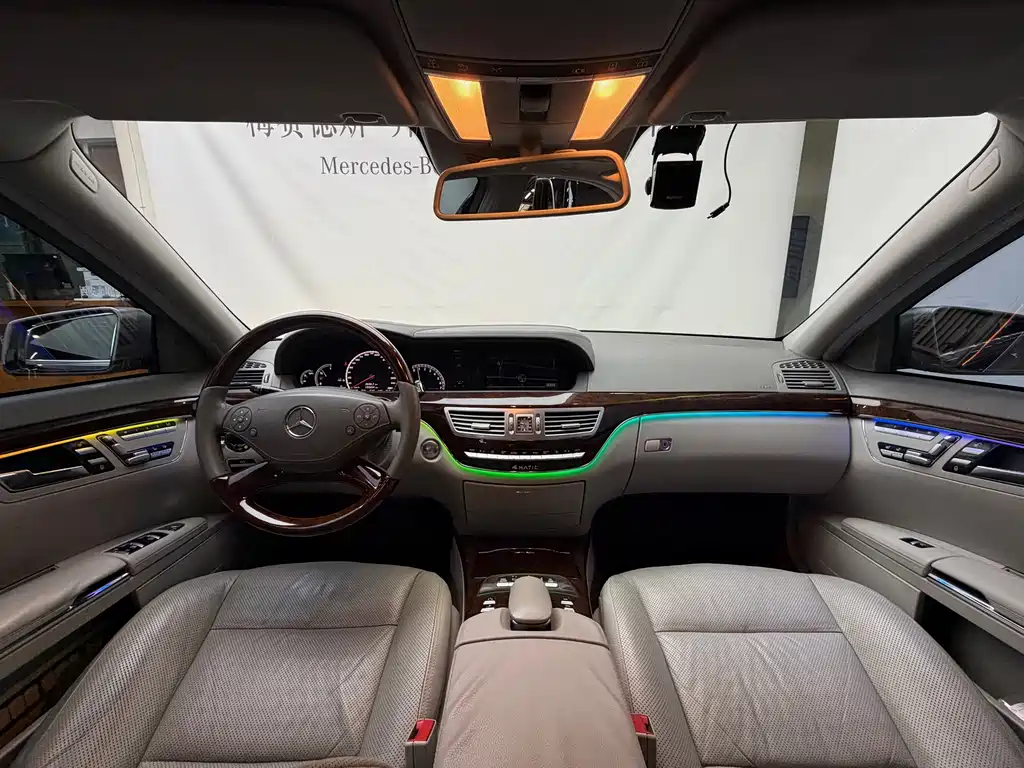 Mercedes-Benz S-Class 2011 — фото 12