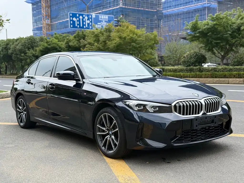 BMW 3 Series 2024