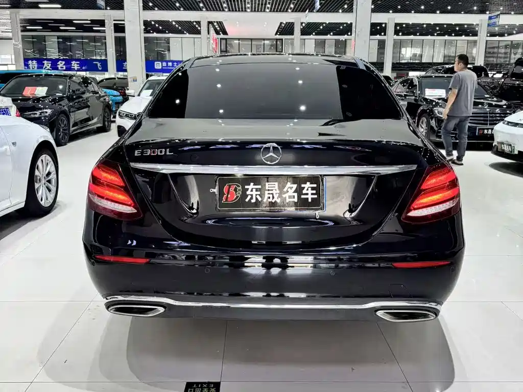 Mercedes-Benz E-Class 2020 — фото 8