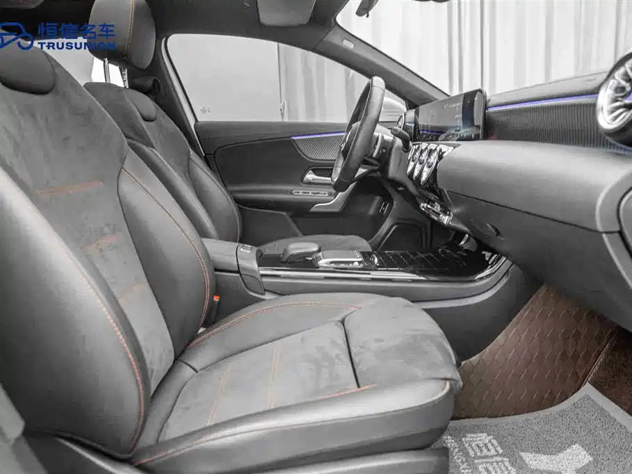 Mercedes-Benz A-Class 2023 — фото 15