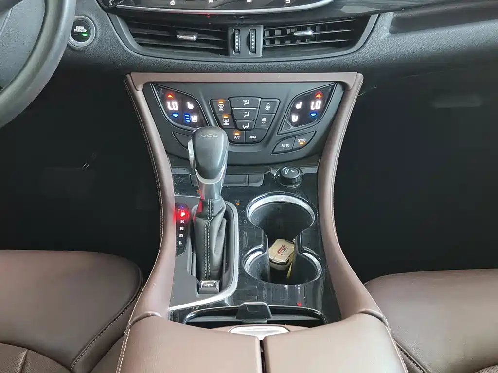 Buick Envision Plus 2020 — фото 12