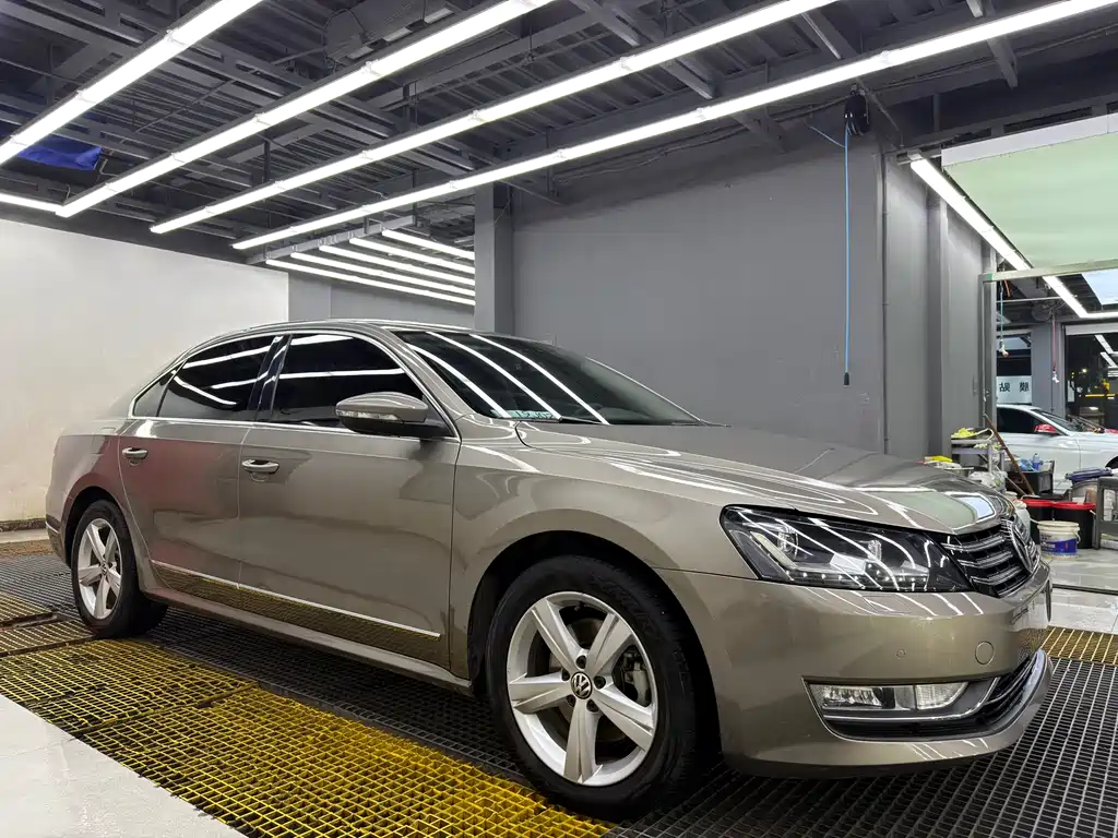 Volkswagen Passat 2015 — фото 2