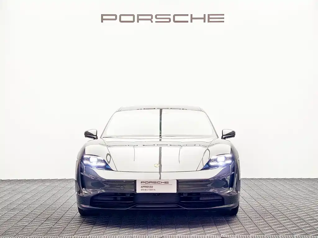 Porsche Taycan 2020 — фото 2