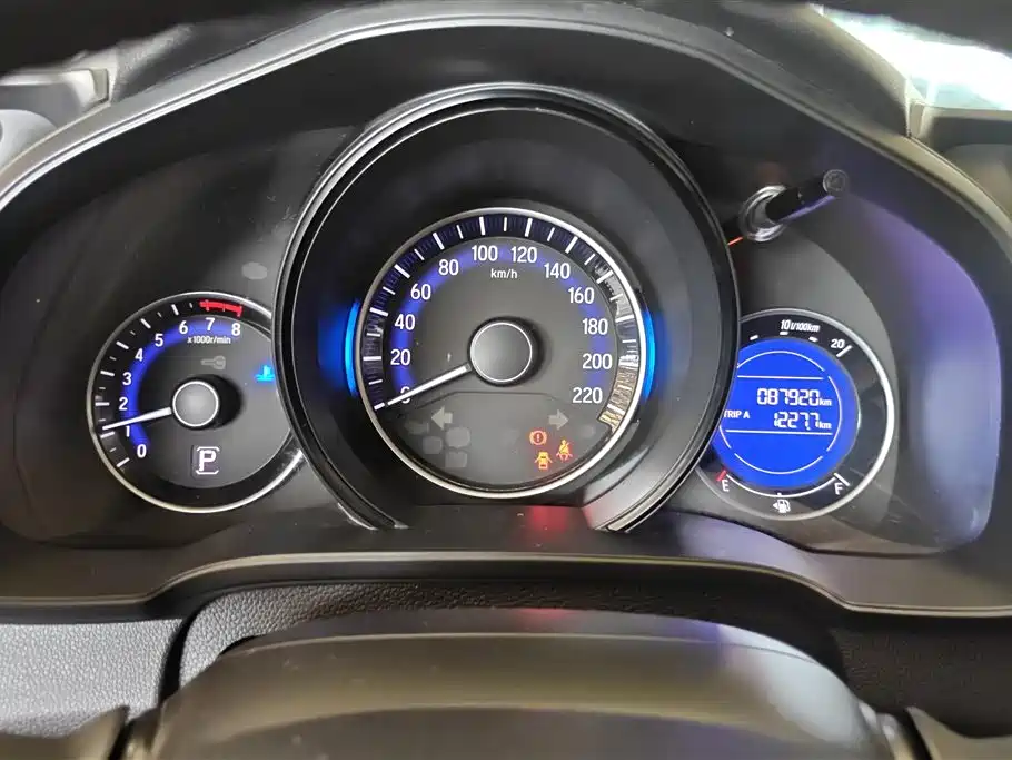 Honda Fit 2016 — фото 14