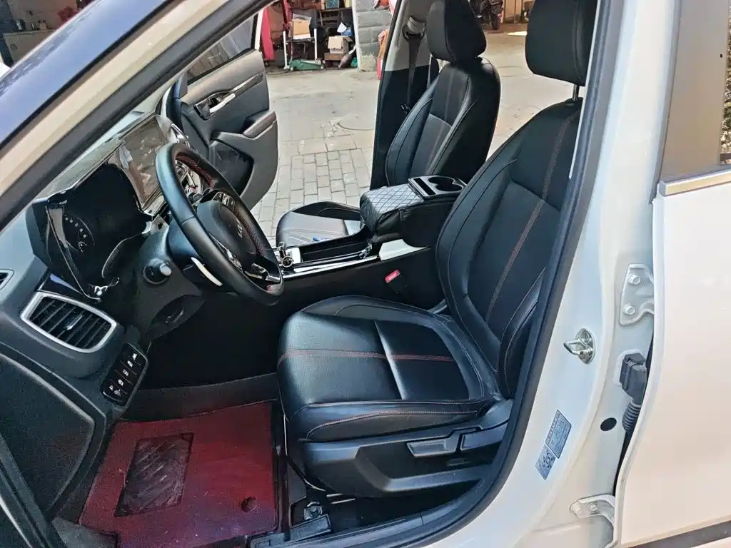 Kia KX3 2023 — фото 11
