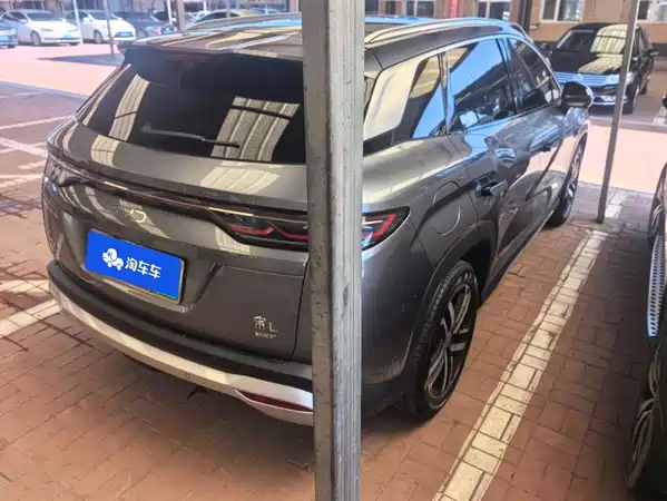 BYD Song L DM-i 2025